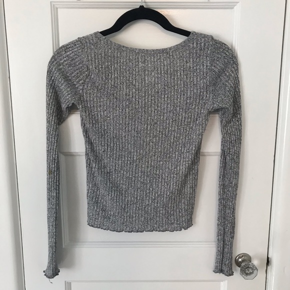 American Eagle Grey Ribbed Shirt - Picture 2 of 5